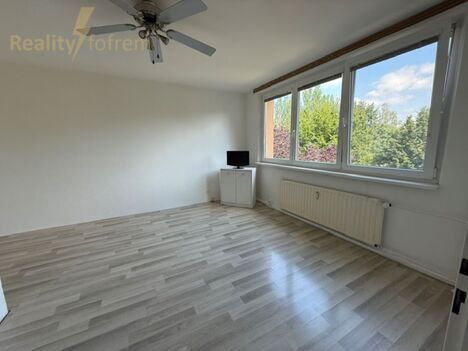 Prodej bytu 1+1, 33 m², osobní vlastnictví, Ostrava – Dubina, ul. Aloise Gavlase