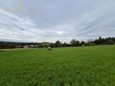 Prodej stavebního pozemku v Příboře, Klokočov 1 632 m²